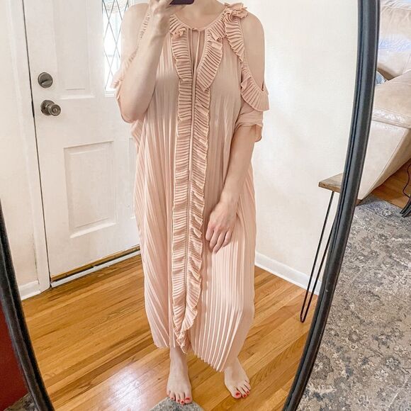 Delfi Collective Monica Pleated Cold Shoulder Midi Dress - Picture 4 of 8